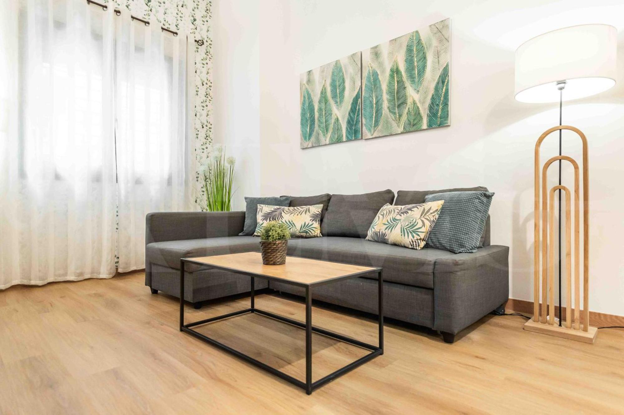 3Br Apartment With Parking And Patio In The Center By Rems Малага Екстериор снимка